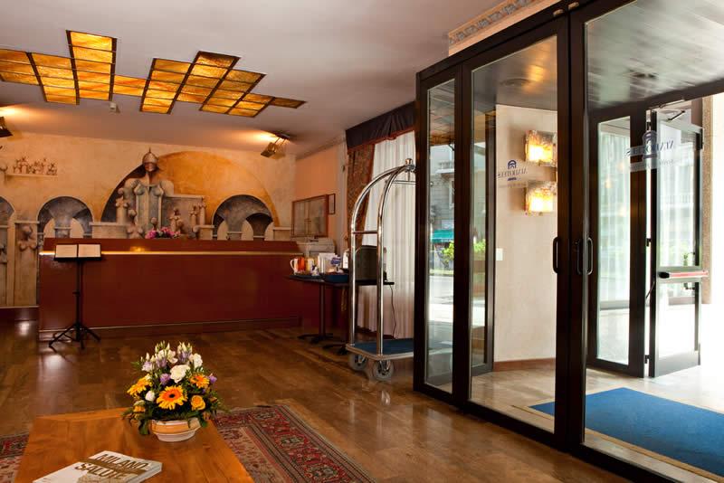 Unaway Hotel & Residence Linea Uno Milano ภายนอก รูปภาพ