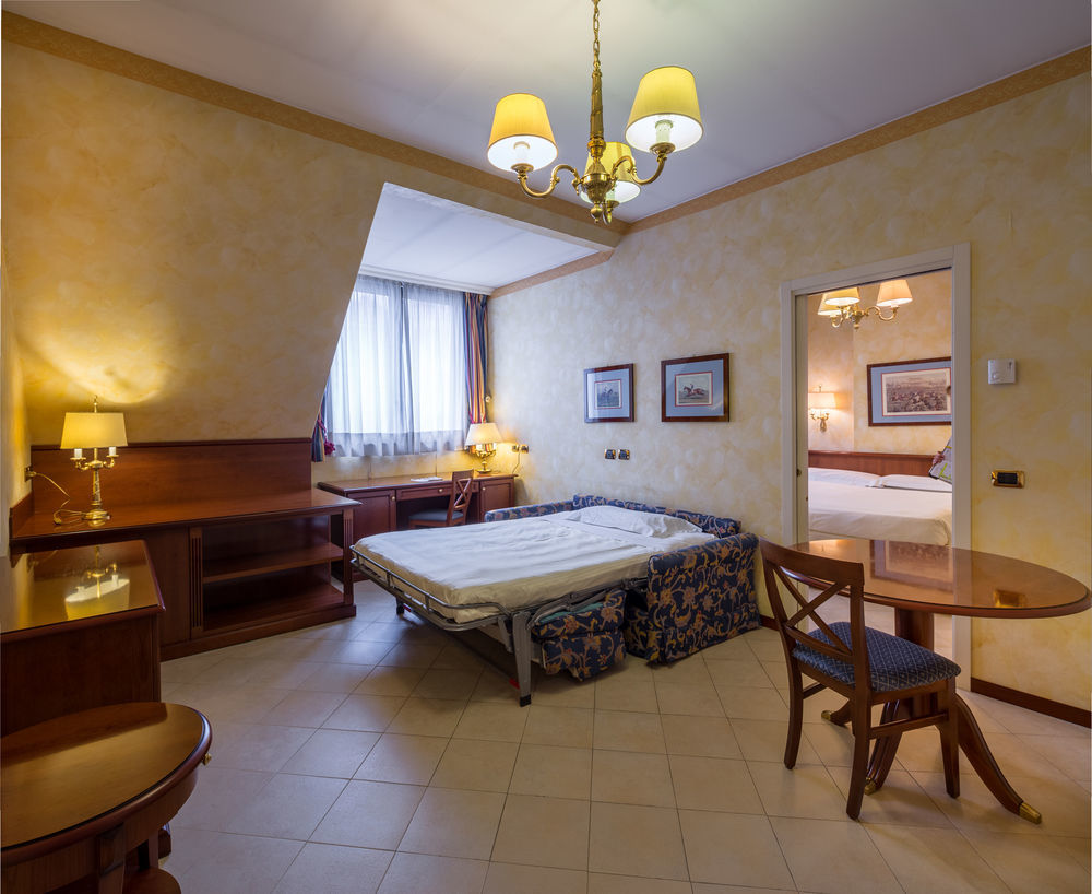 Unaway Hotel & Residence Linea Uno Milano ภายนอก รูปภาพ