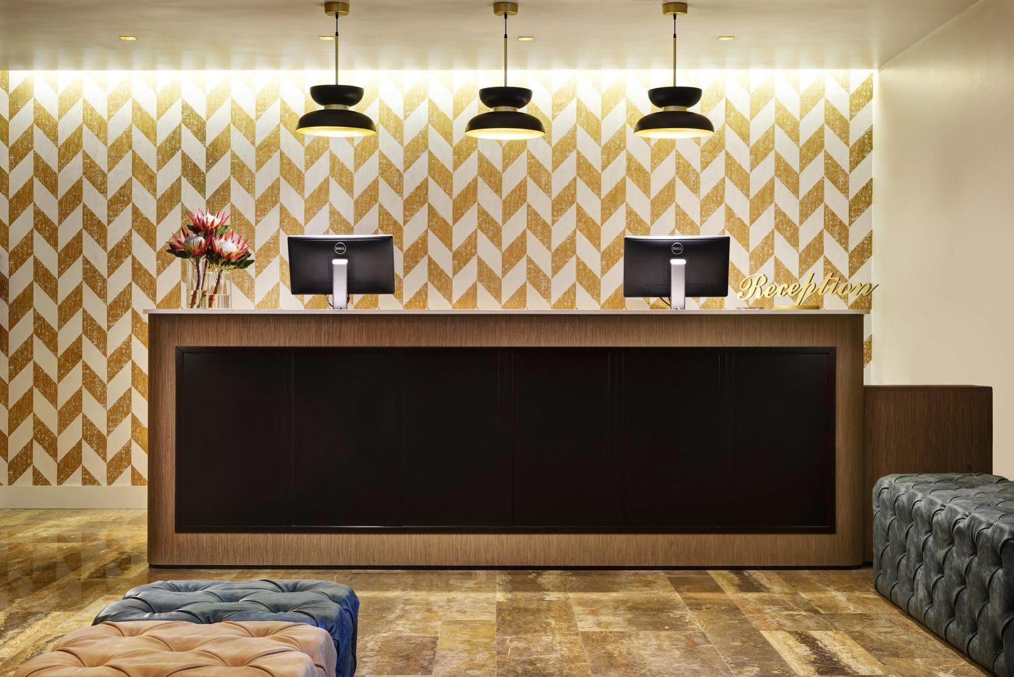 Unaway Hotel & Residence Linea Uno Milano ภายนอก รูปภาพ