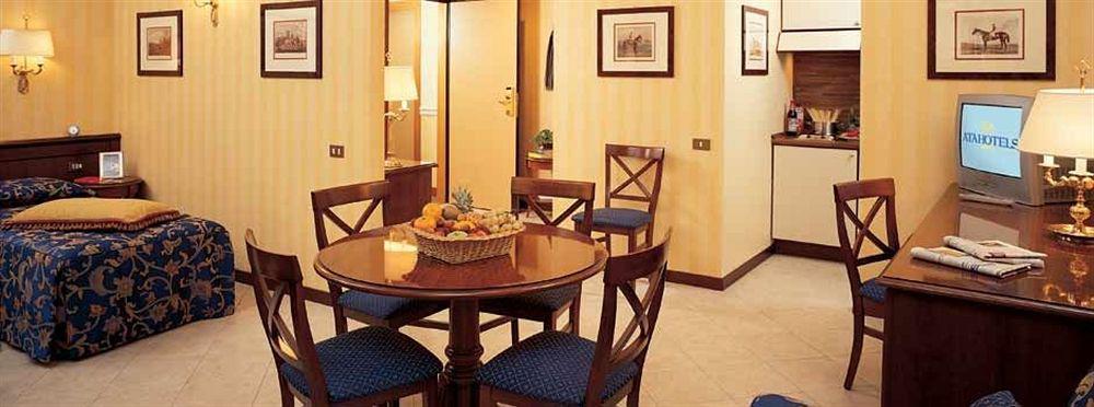 Unaway Hotel & Residence Linea Uno Milano ภายนอก รูปภาพ